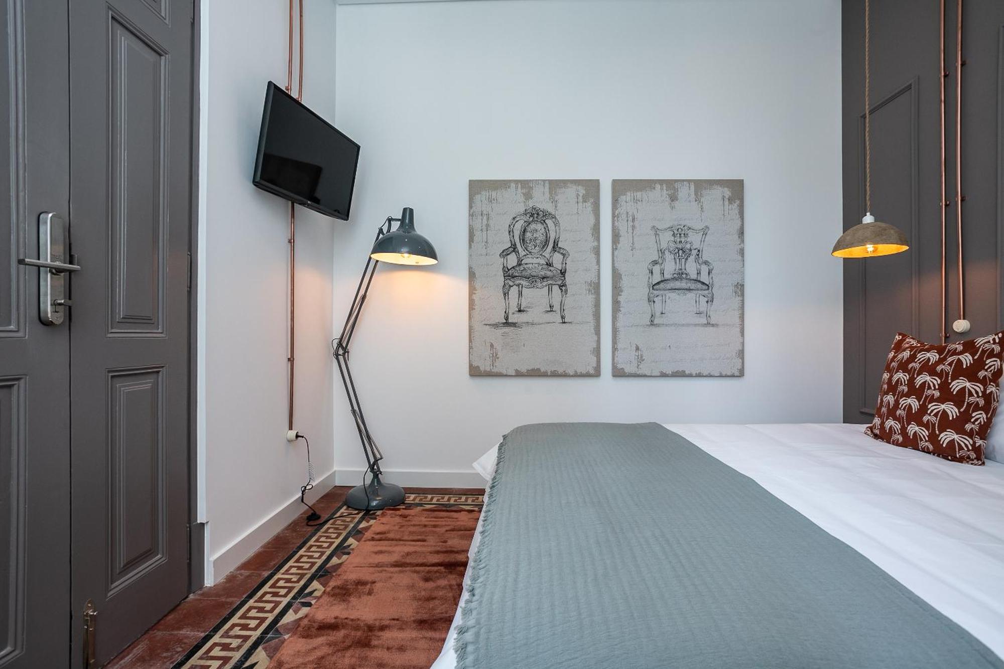 Dona Simone Boutique Suites & Studios - By @ Rita'S Place 法鲁区 外观 照片