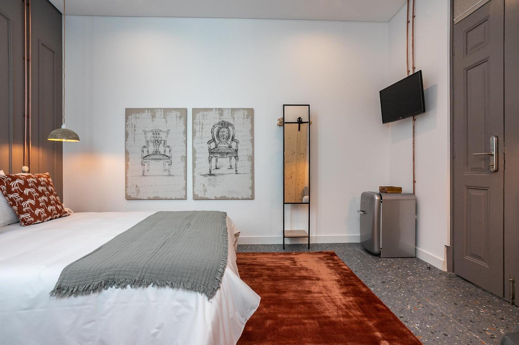 Dona Simone Boutique Suites & Studios - By @ Rita'S Place 法鲁区 外观 照片