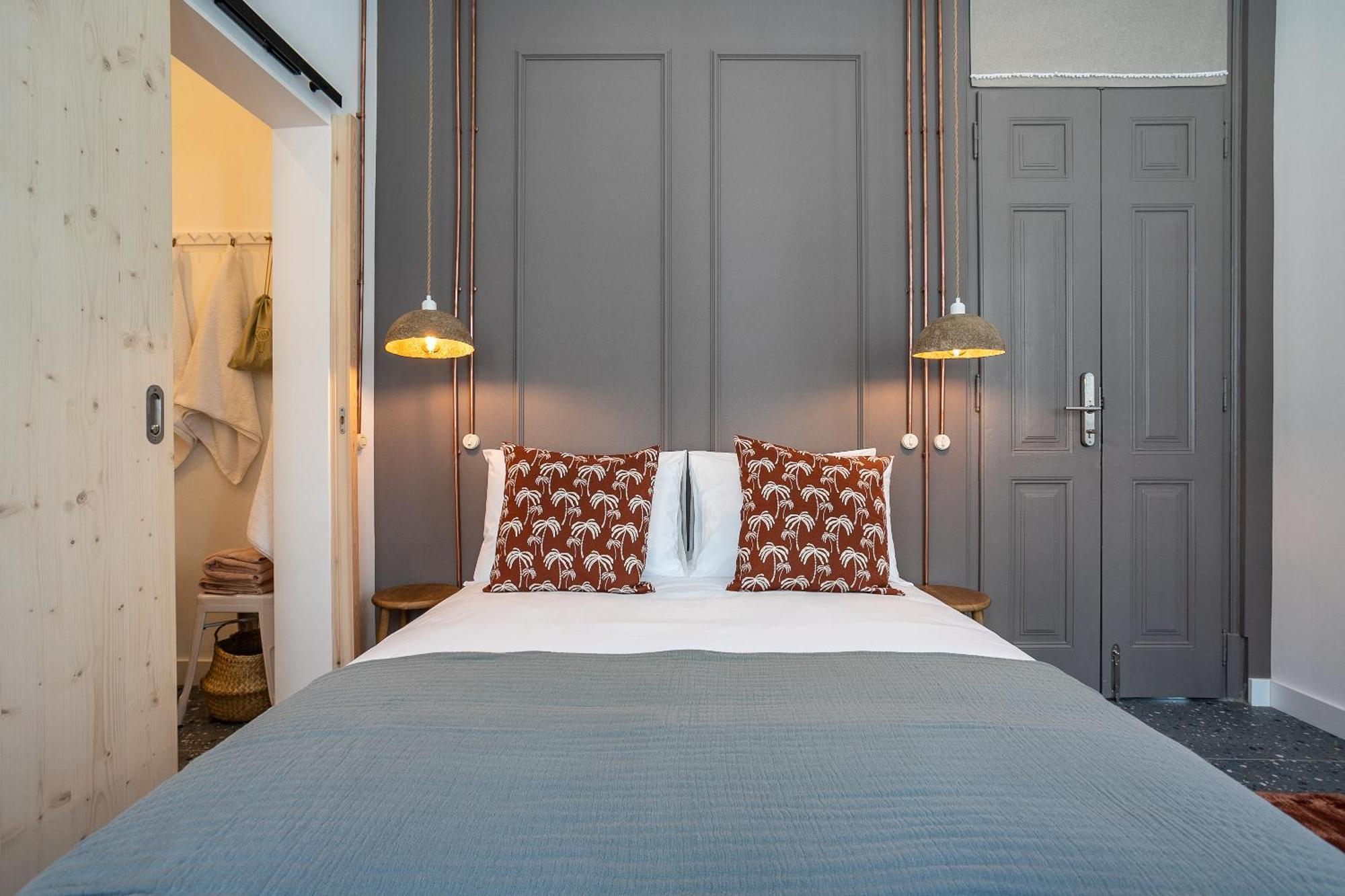 Dona Simone Boutique Suites & Studios - By @ Rita'S Place 法鲁区 外观 照片