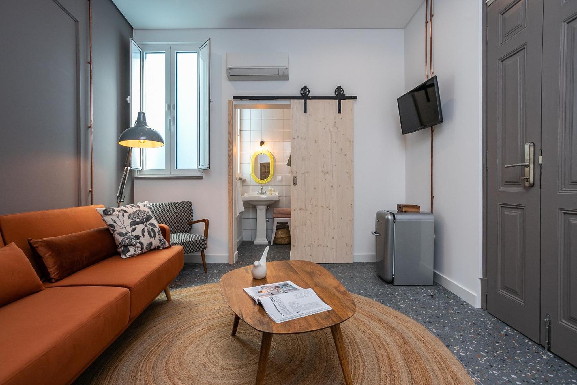 Dona Simone Boutique Suites & Studios - By @ Rita'S Place 法鲁区 外观 照片