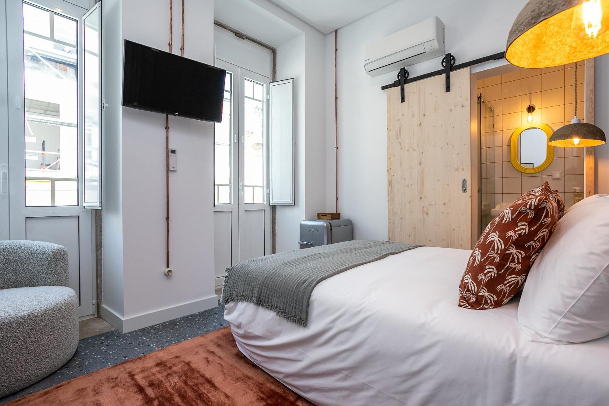 Dona Simone Boutique Suites & Studios - By @ Rita'S Place 法鲁区 外观 照片