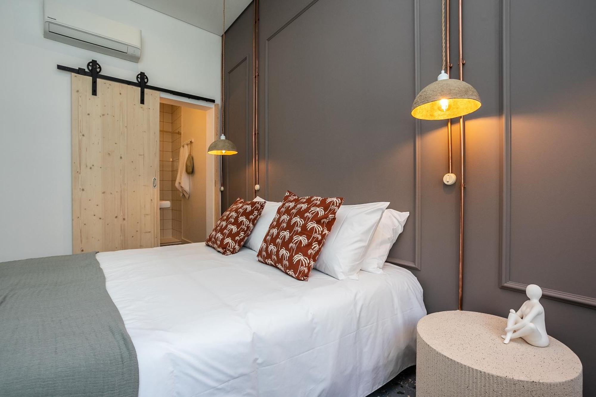 Dona Simone Boutique Suites & Studios - By @ Rita'S Place 法鲁区 外观 照片