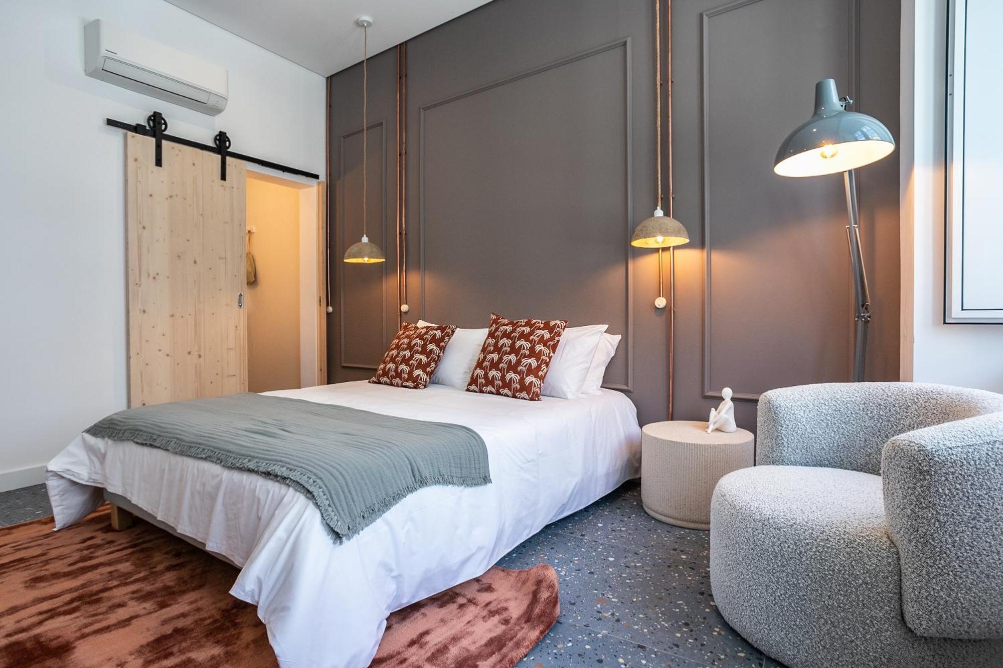 Dona Simone Boutique Suites & Studios - By @ Rita'S Place 法鲁区 外观 照片