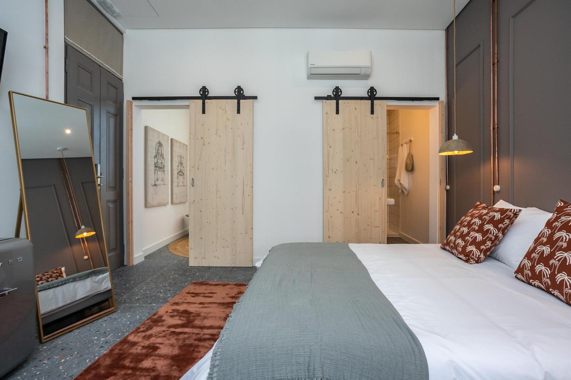Dona Simone Boutique Suites & Studios - By @ Rita'S Place 法鲁区 外观 照片